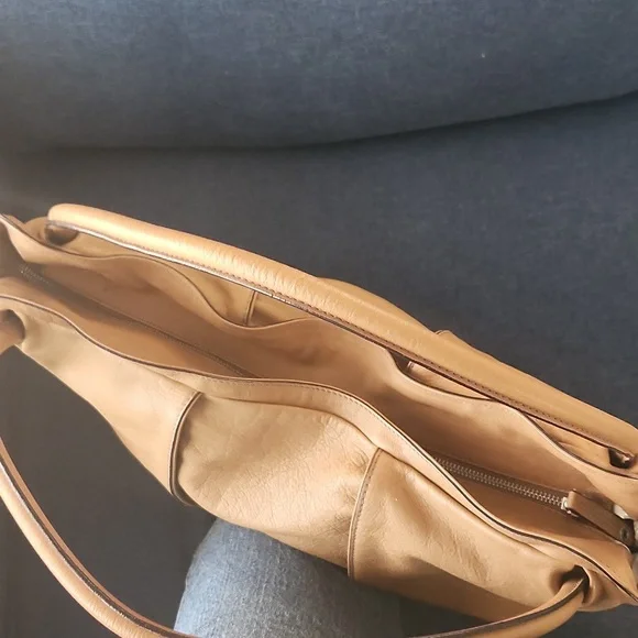 Tranzione Duo Tan Purse - Picture 4 of 7